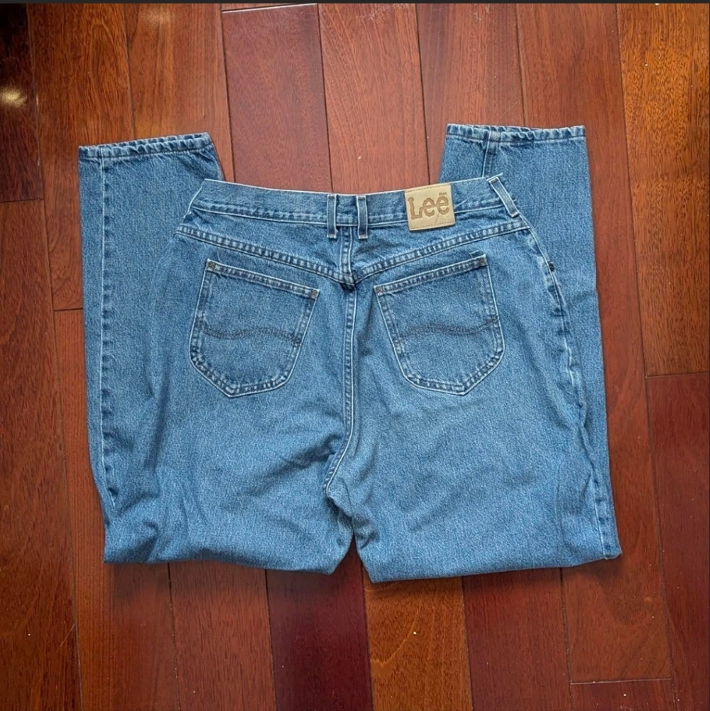 Vintage 90s Lee High Waisted Blue Jeans